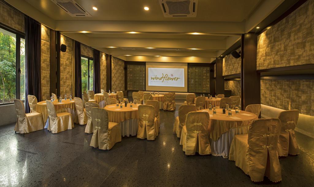 The Windflower Resort & Spa, Mysore Exterior foto